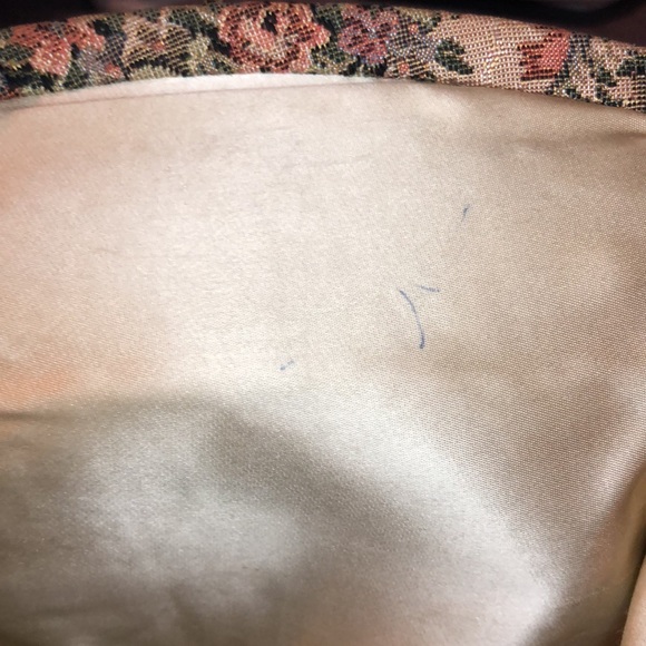 Vintage 20s Tapestry Handbag - Picture 9 of 14